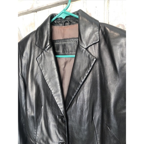Ladies Black Leather 3-Button Sleek Blazer Jacket Soft EUC Chic Sz 6 - Picture 2 of 16